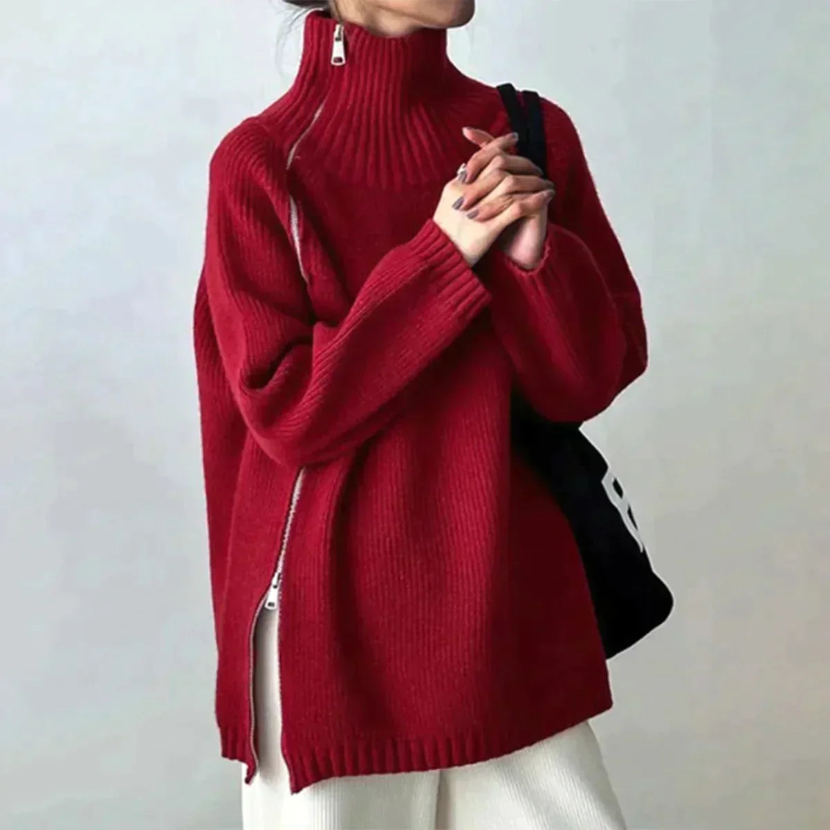 Scarlet™ - Red monochrome sweater with high neckline