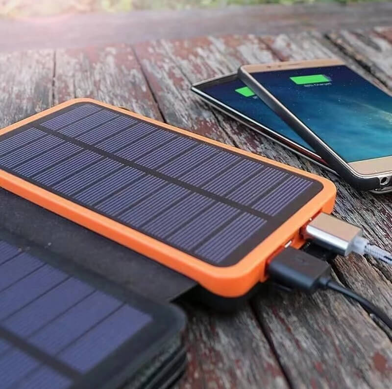 SolarPower™ - Foldable Solar Panel Power Bank - Charge your devices in all situations! [Last day discount]