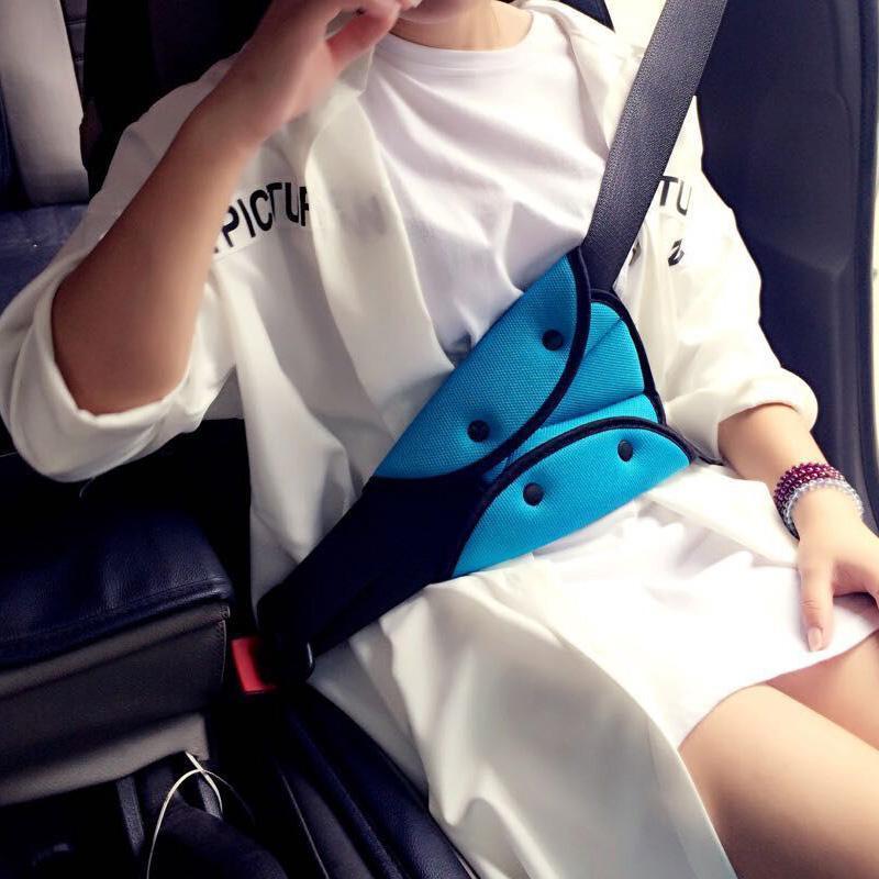 SafeGuard™ - Adjustable seat belt for children and adults for a comfortable journey [last day discount]