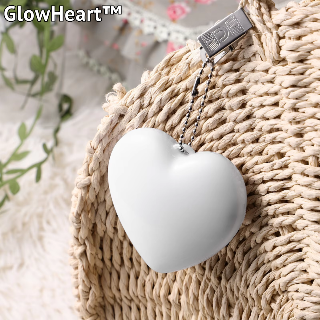 Glowheart - motion-activated handbag light